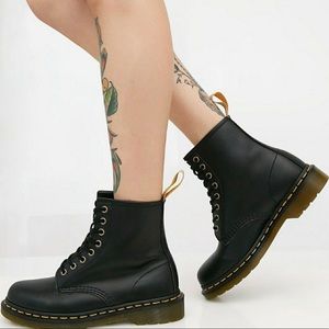 Dr Martens 14045 Black Vegan Faux Leather Boots Size 9